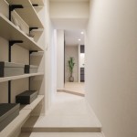  |  Interior photo 14
