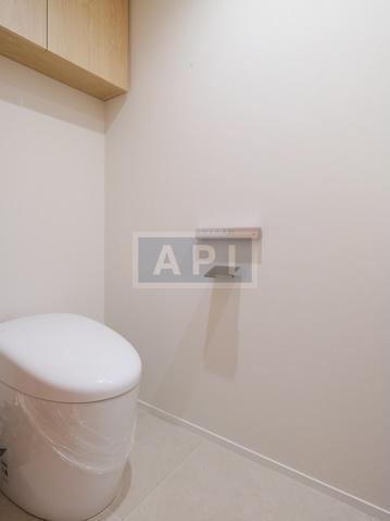  |  Interior photo 15
