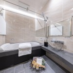  |  Interior photo 06