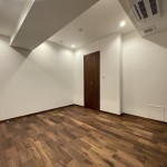  |  Interior photo 12