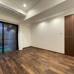  |  Interior photo 11