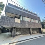  |  Exterior photo 02