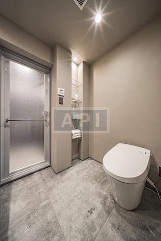  |  Interior photo 11