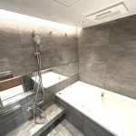  |  Interior photo 05