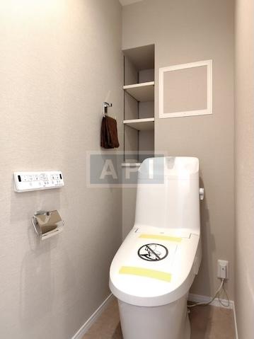  |  Interior photo 06