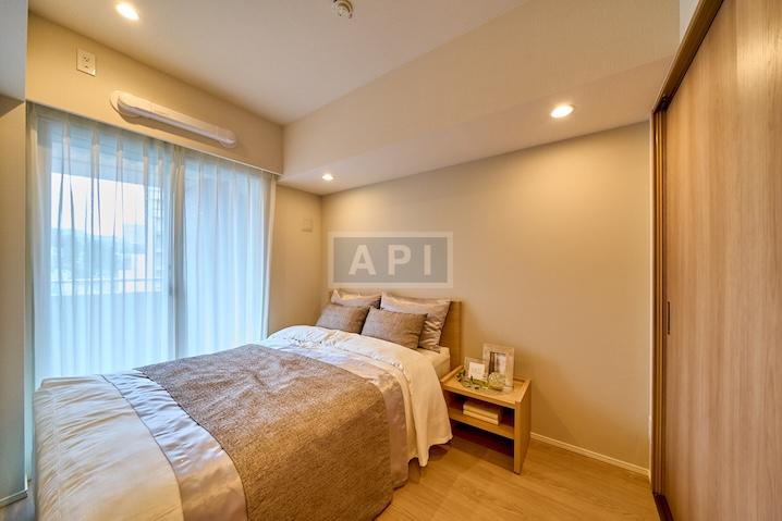  |  Interior photo 06