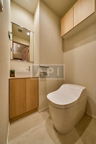  |  Interior photo 09