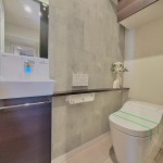  |  Interior photo 10
