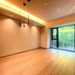  |  Interior photo 01