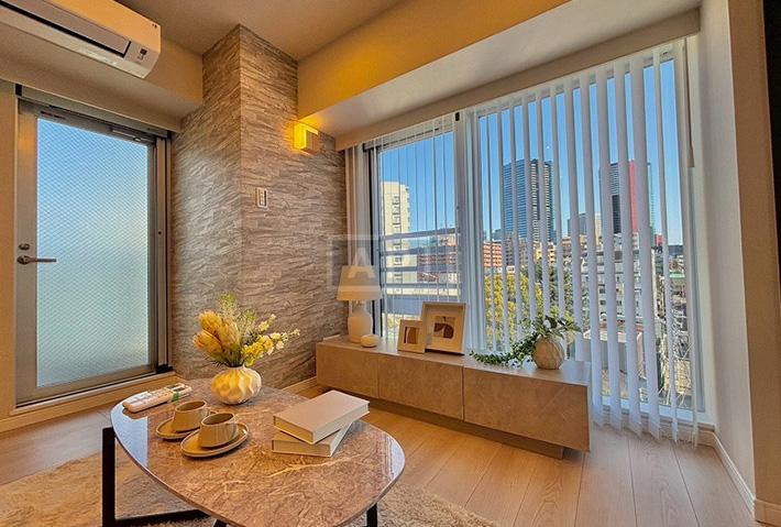  |  Interior photo 03
