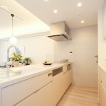  |  Interior photo 04