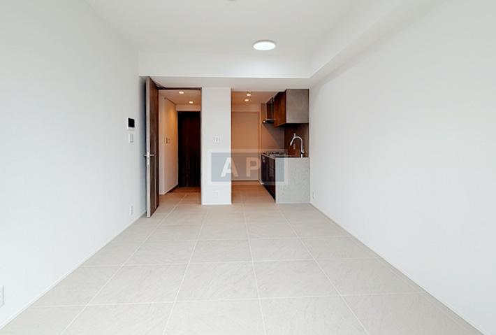 |  Interior photo 02