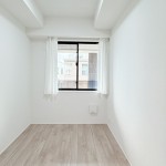  |  Interior photo 07