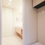  |  Interior photo 10
