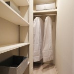  |  Interior photo 15