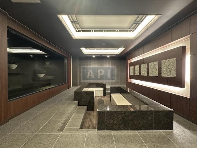  |  Exterior photo 03