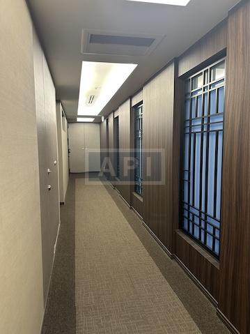  |  Exterior photo 04