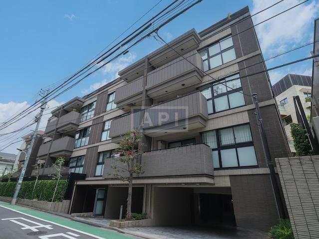  |  Exterior photo 01