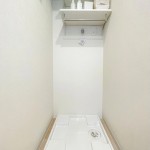  |  Interior photo 11