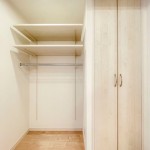  |  Interior photo 09