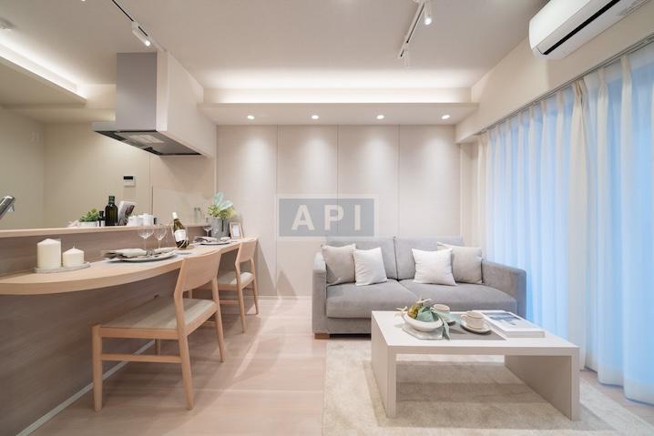 |  Interior photo 03