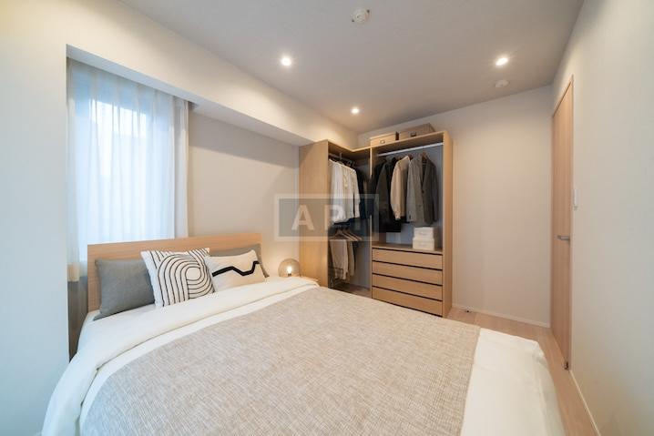  |  Interior photo 08