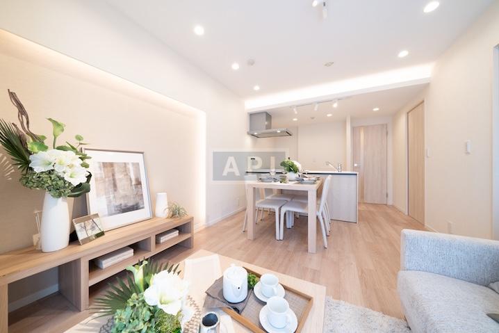  |  Interior photo 03