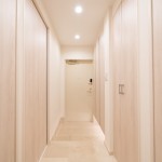  |  Interior photo 10