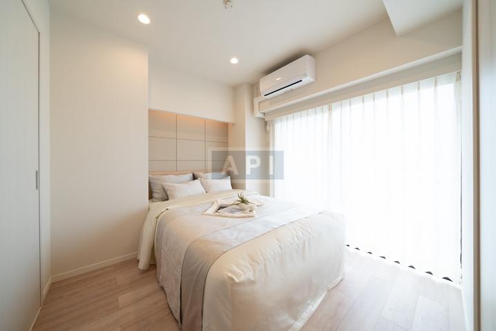  |  Interior photo 08