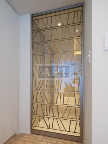  |  Interior photo 13