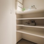  |  Interior photo 12