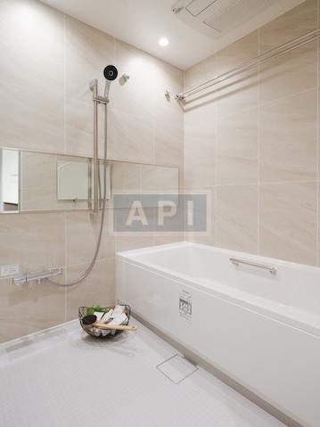  |  Interior photo 07