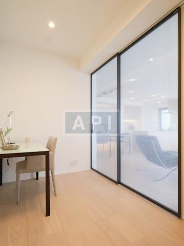  |  Interior photo 09