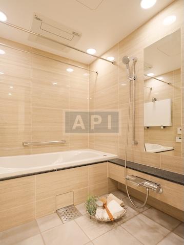  |  Interior photo 08