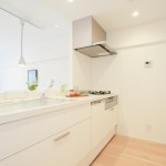  |  Interior photo 04