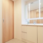  |  Interior photo 06