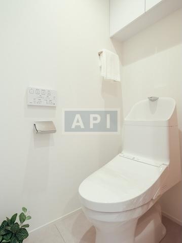  |  Interior photo 11