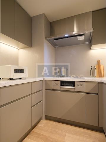  |  Interior photo 05