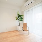  |  Interior photo 09
