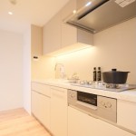  |  Interior photo 04