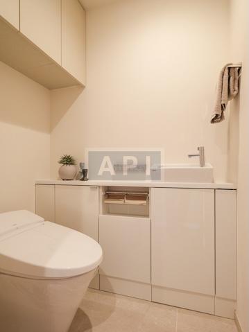 |  Interior photo 09