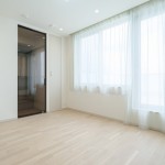  |  Interior photo 10