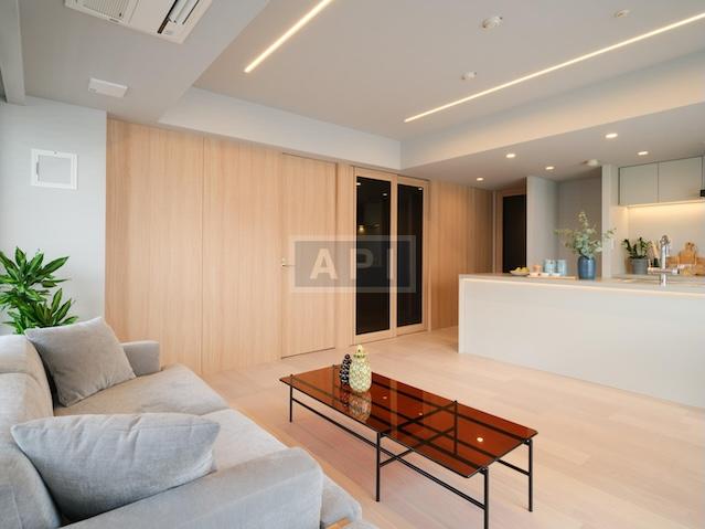  |  Interior photo 03