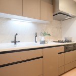  |  Interior photo 04