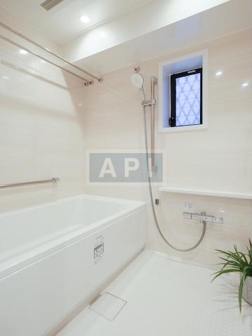  |  Interior photo 07