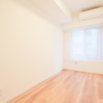  |  Interior photo 09
