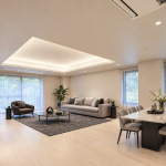  |  Interior photo 01