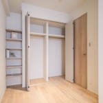  |  Interior photo 14