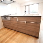  |  Interior photo 04